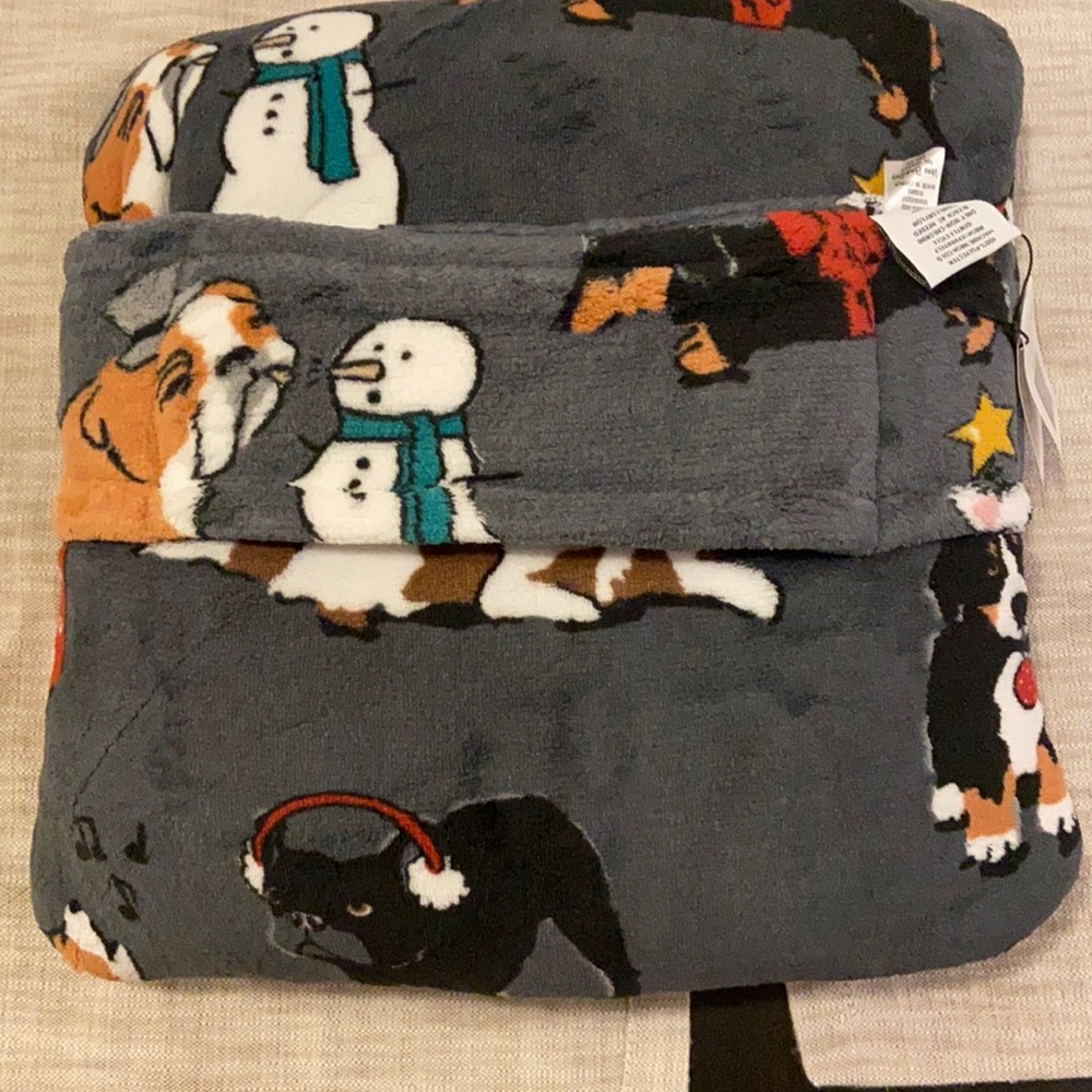 Vera Bradley Holiday Dogs Fleece Travel Blanket